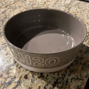 Large Water Bowl